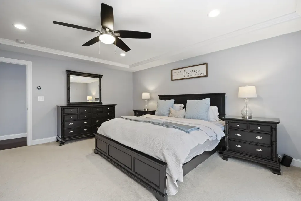 3 Paradise Place Salem NH 03079