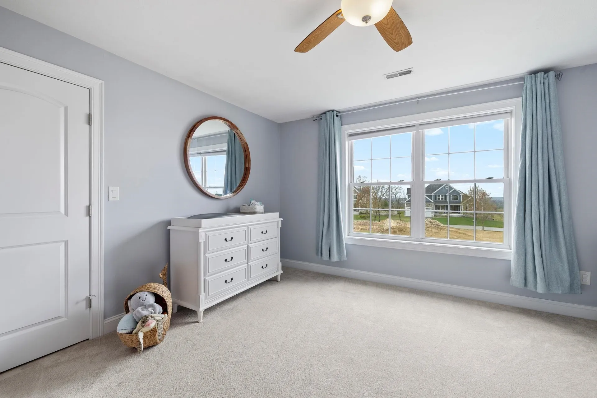 3 Paradise Place Salem NH 03079