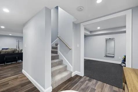 3 Paradise Place Salem NH 03079