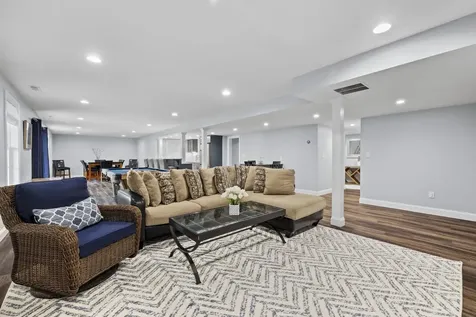 3 Paradise Place Salem NH 03079