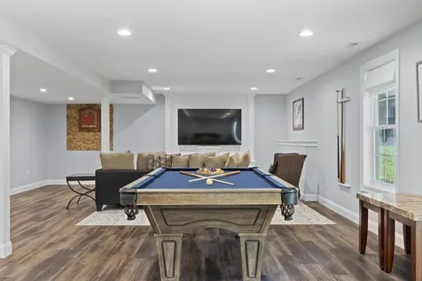 3 Paradise Place Salem NH 03079