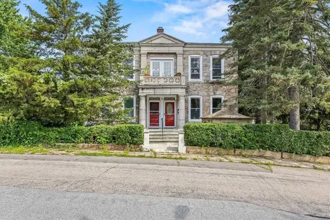 30 Rosedale Avenue Manchester NH 03103
