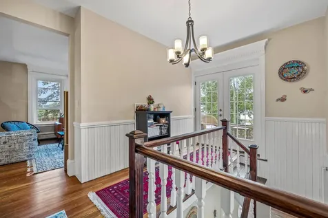 30 Rosedale Avenue Manchester NH 03103