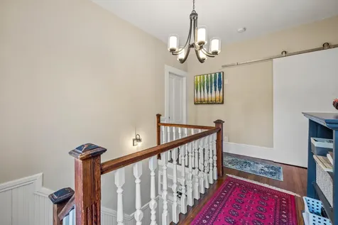 30 Rosedale Avenue Manchester NH 03103