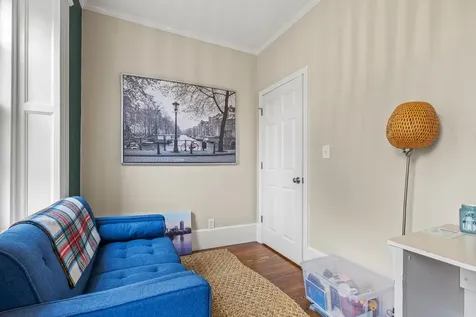 30 Rosedale Avenue Manchester NH 03103
