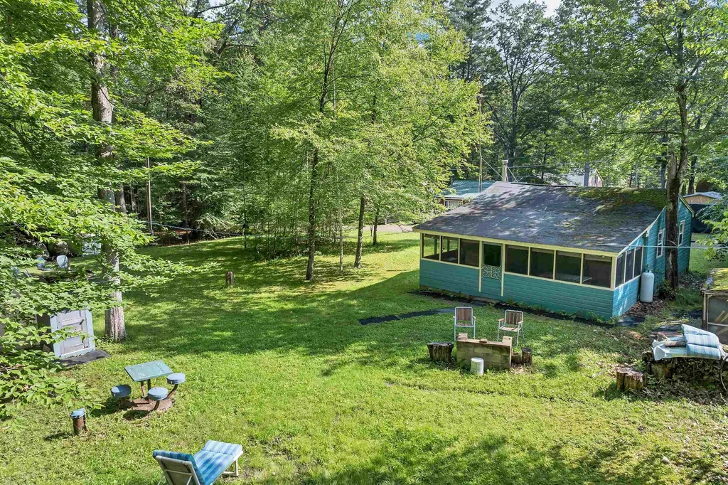 28 Abnaki Path Gilmanton NH 03237