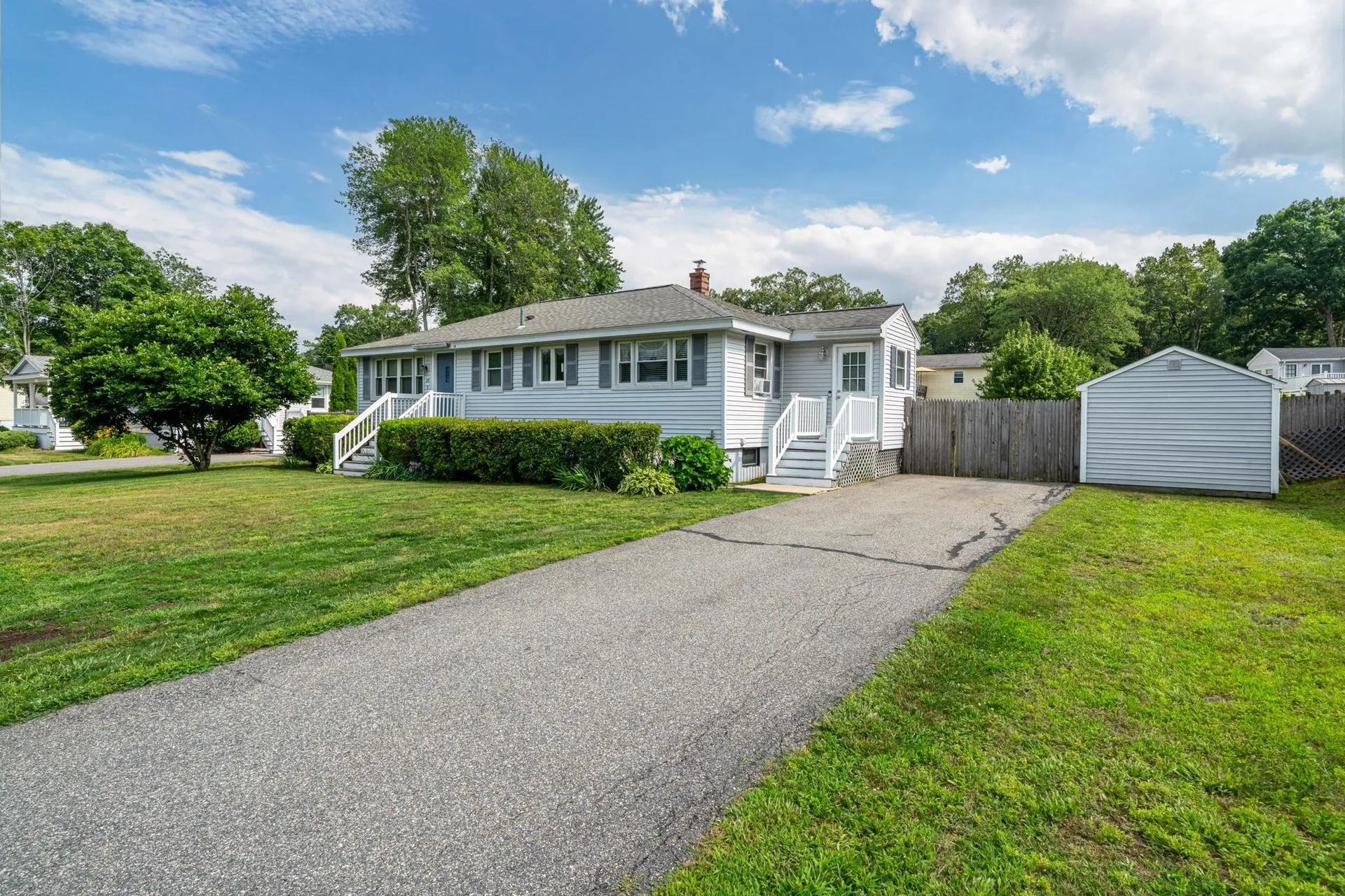 29 Green Acre Drive Salem NH 03079