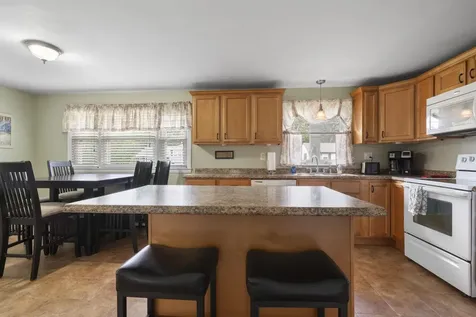 29 Green Acre Drive Salem NH 03079