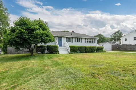 29 Green Acre Drive Salem NH 03079