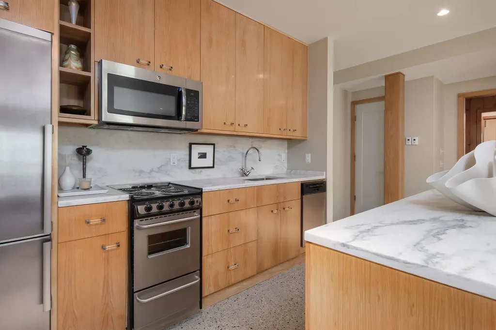 109 Pine Hill Road York ME 03902