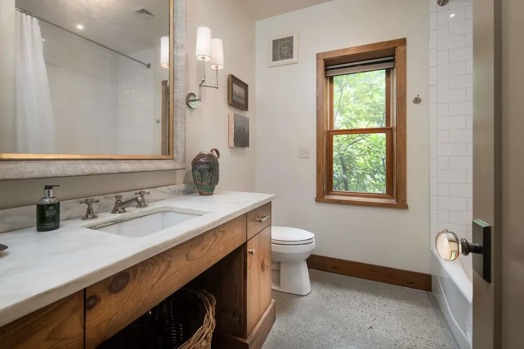 109 Pine Hill Road York ME 03902