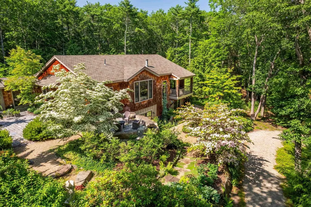 109 Pine Hill Road York ME 03902