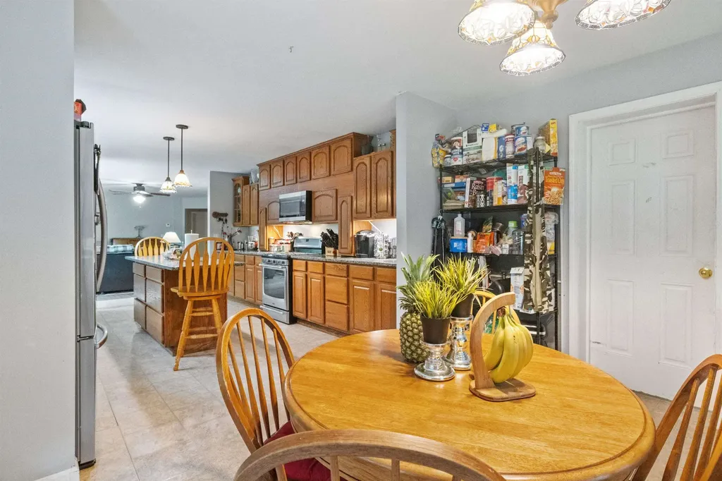 30 Canoe Lane Gilmanton NH 03237