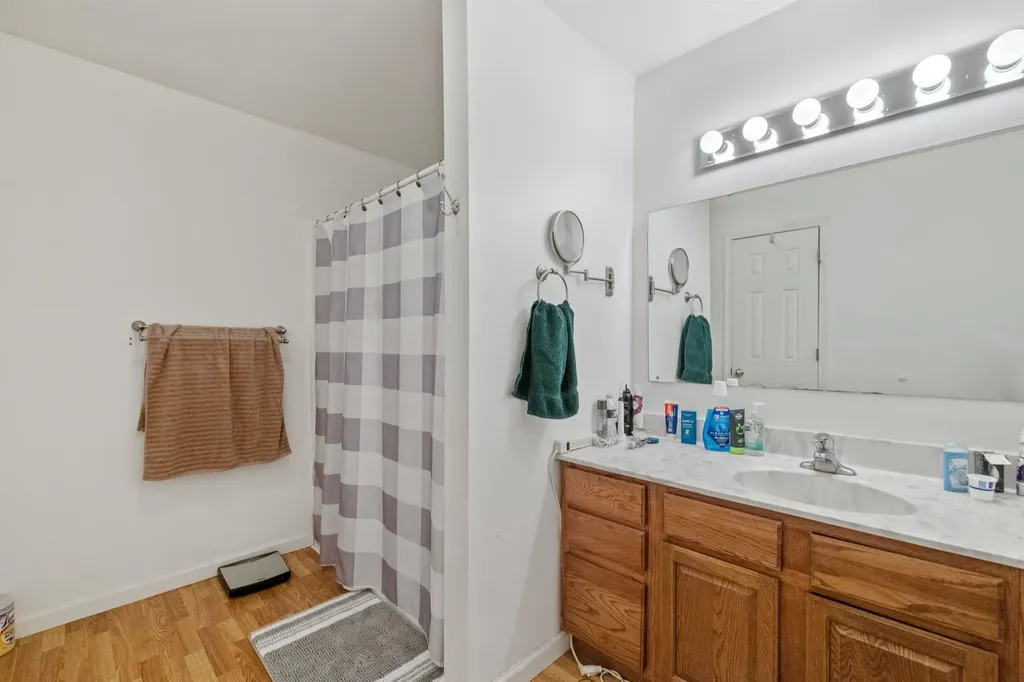 30 Canoe Lane Gilmanton NH 03237