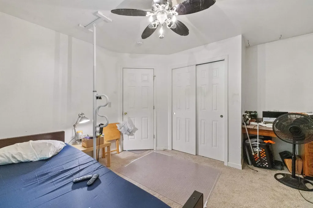 30 Canoe Lane Gilmanton NH 03237