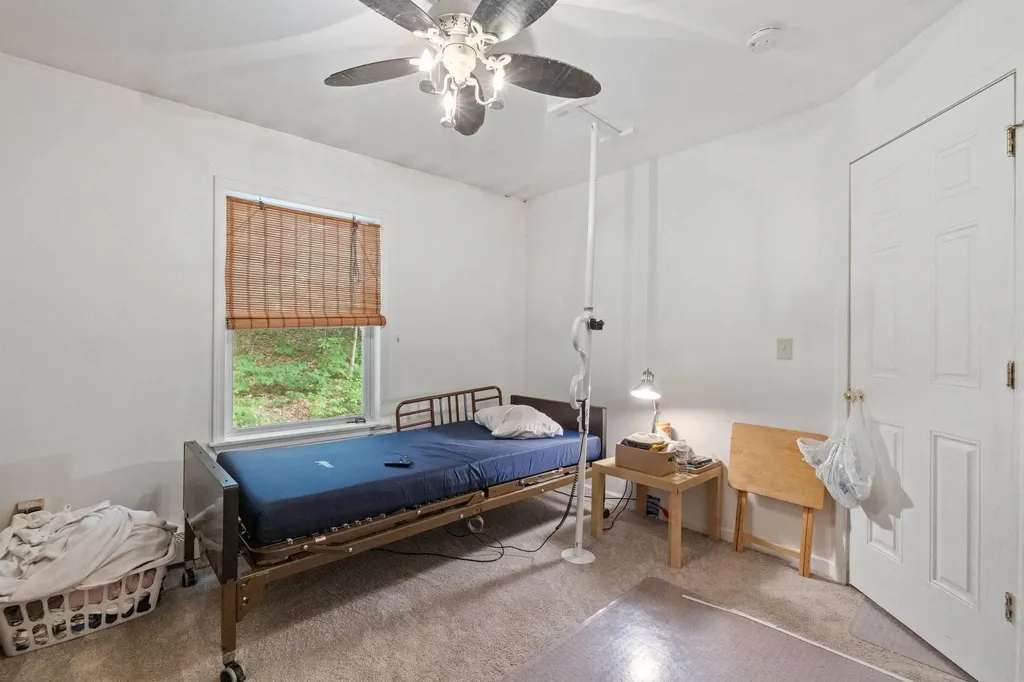 30 Canoe Lane Gilmanton NH 03237