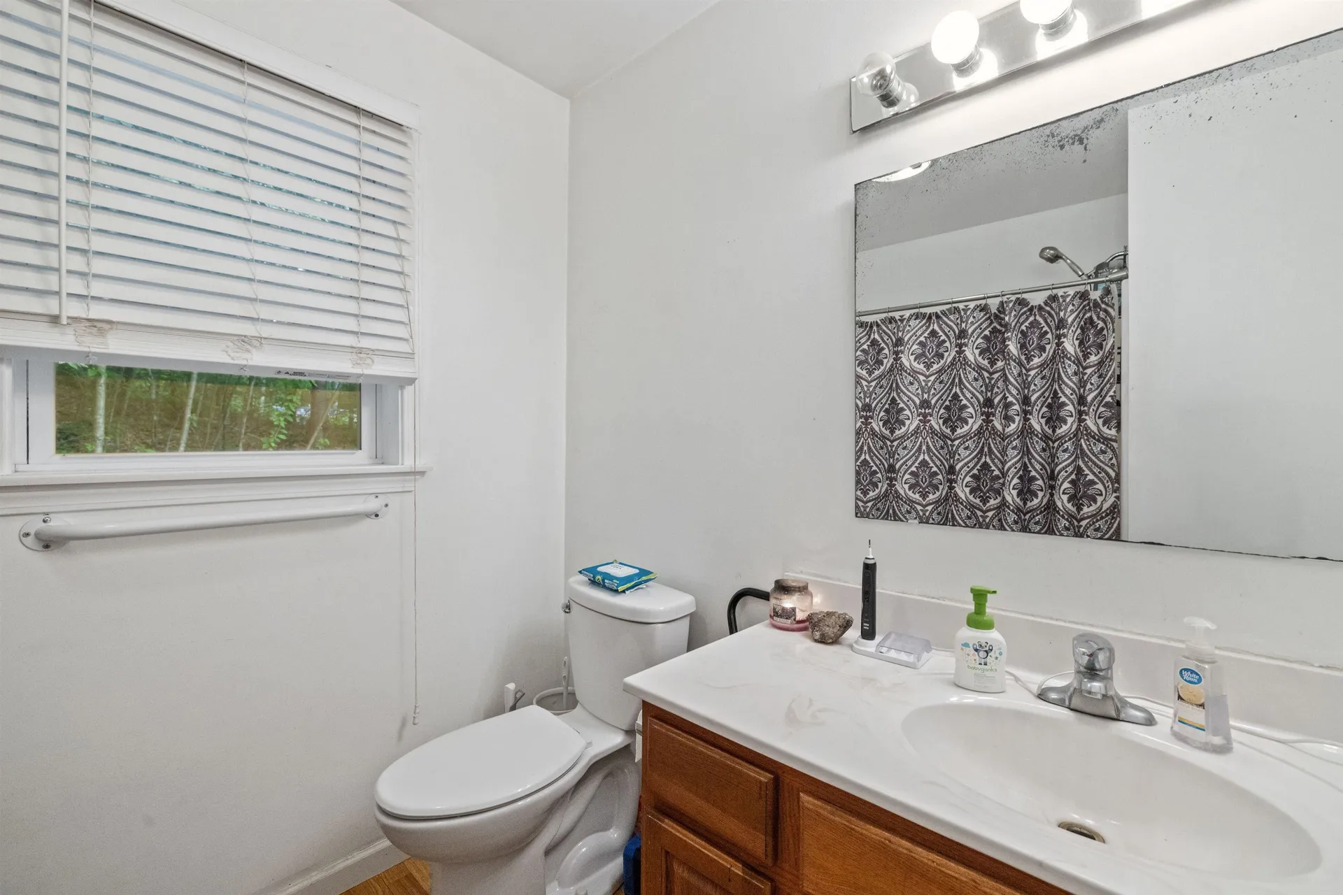 30 Canoe Lane Gilmanton NH 03237