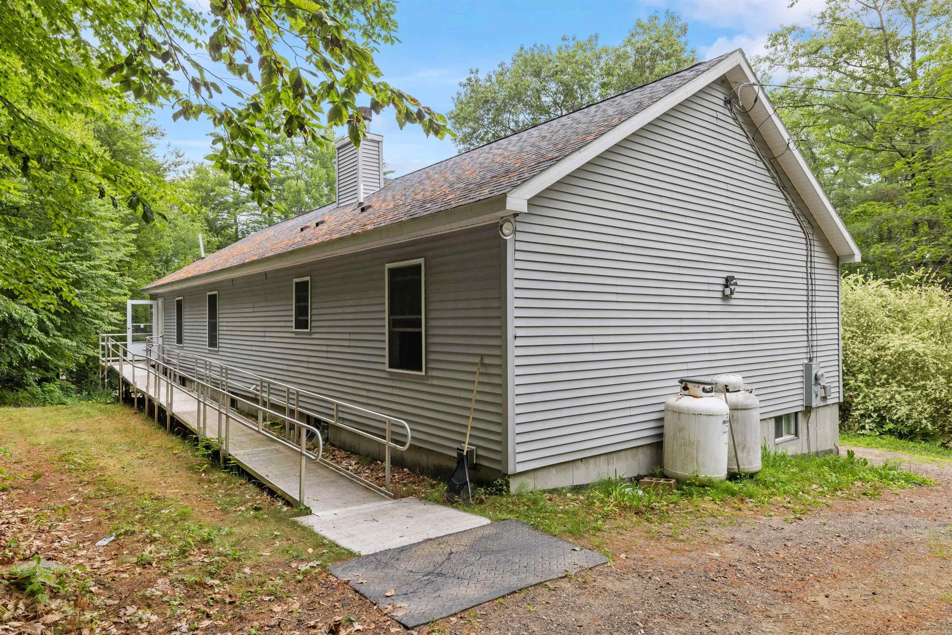 30 Canoe Lane Gilmanton NH 03237