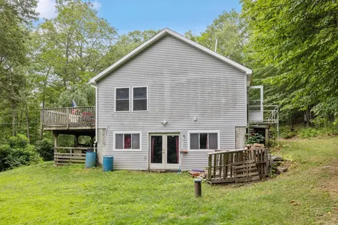 30 Canoe Lane Gilmanton NH 03237