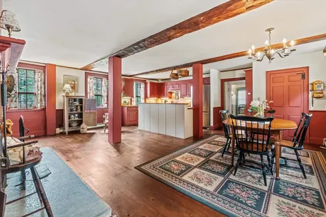 114 Western Avenue Henniker NH 03242