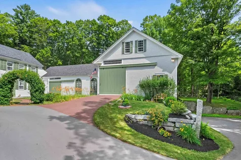 114 Western Avenue Henniker NH 03242