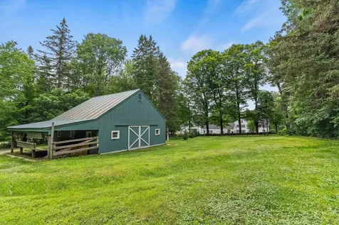 114 Western Avenue Henniker NH 03242