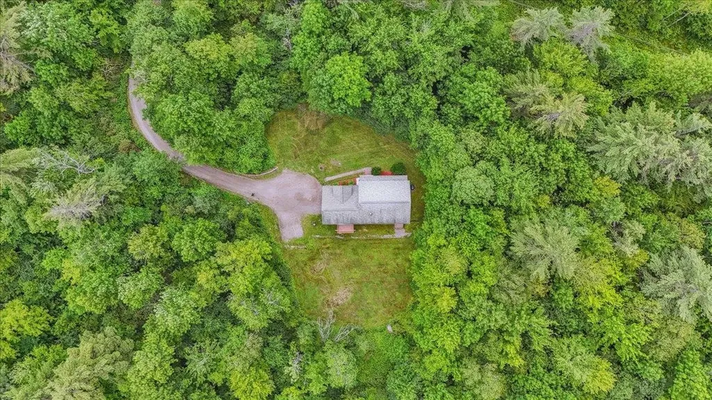 2629 Texas Hill Road Hinesburg VT 05461