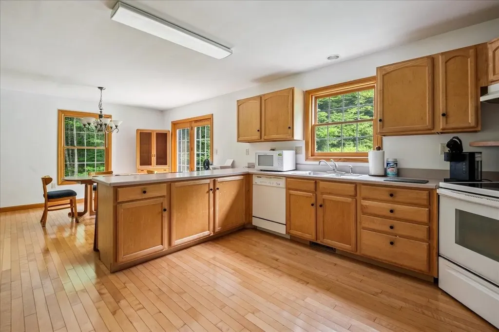 2629 Texas Hill Road Hinesburg VT 05461