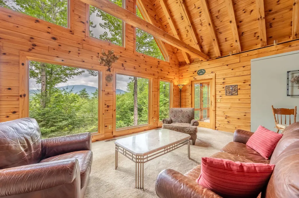 16 Mountain Overlook Wilmot NH 03287