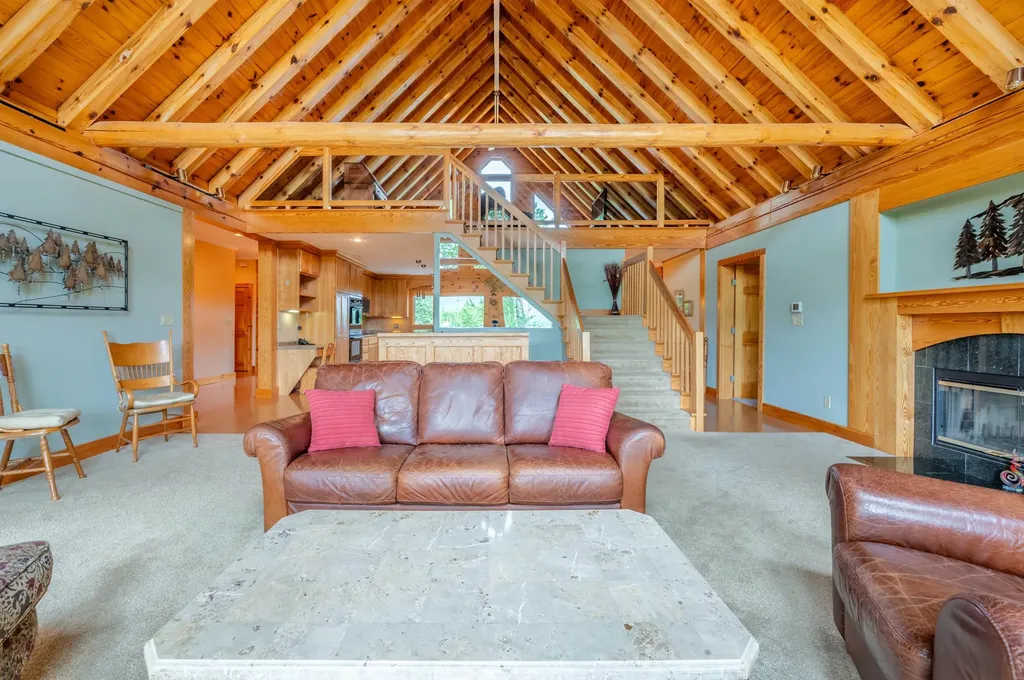 16 Mountain Overlook Wilmot NH 03287