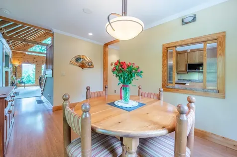 16 Mountain Overlook Wilmot NH 03287