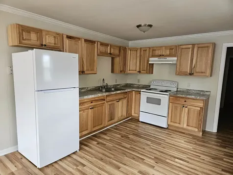 9 Norwich Avenue Hartford VT 05088