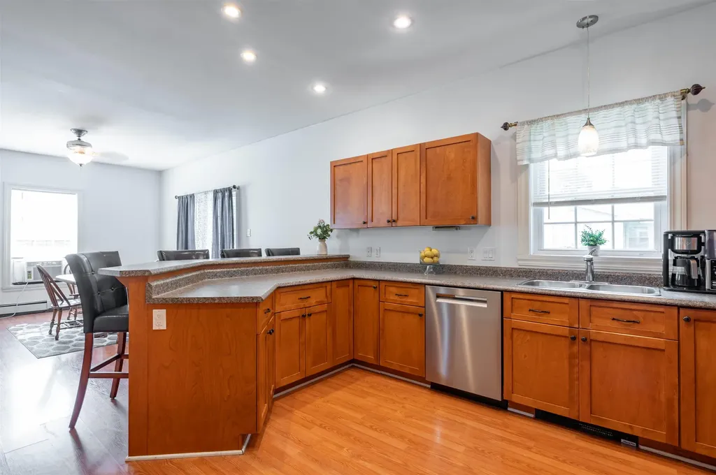 35 Colonial Drive Salem NH 03079