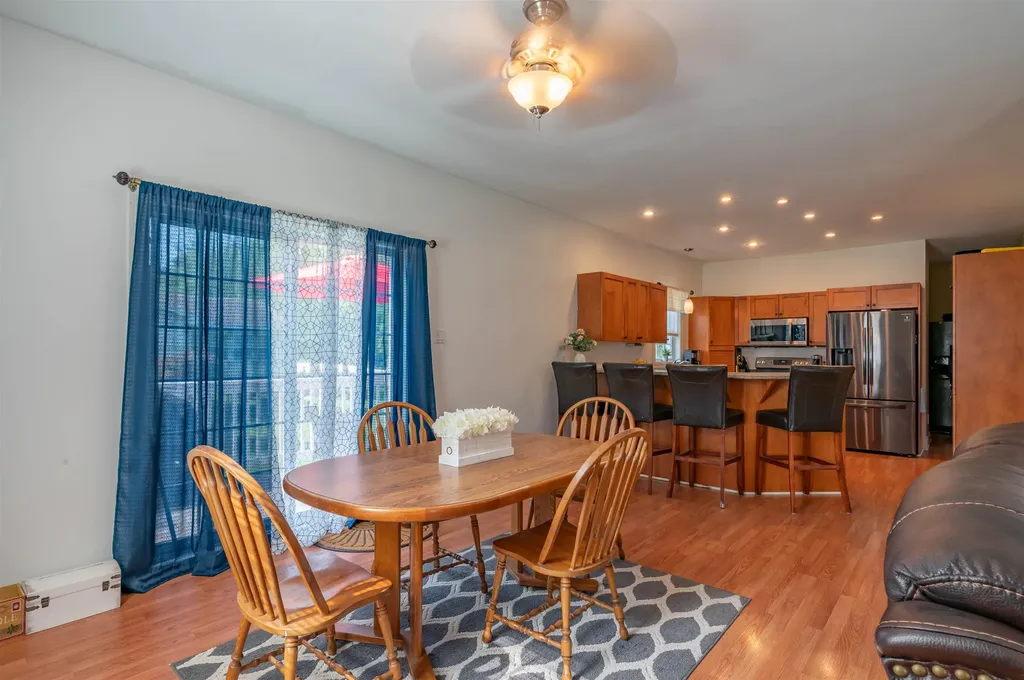 35 Colonial Drive Salem NH 03079