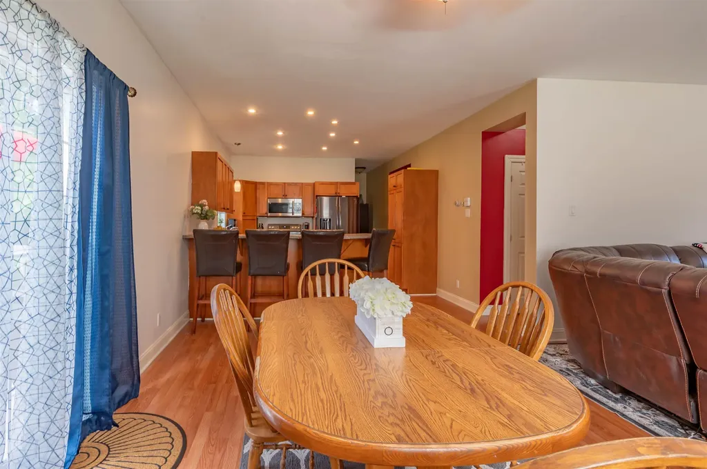 35 Colonial Drive Salem NH 03079