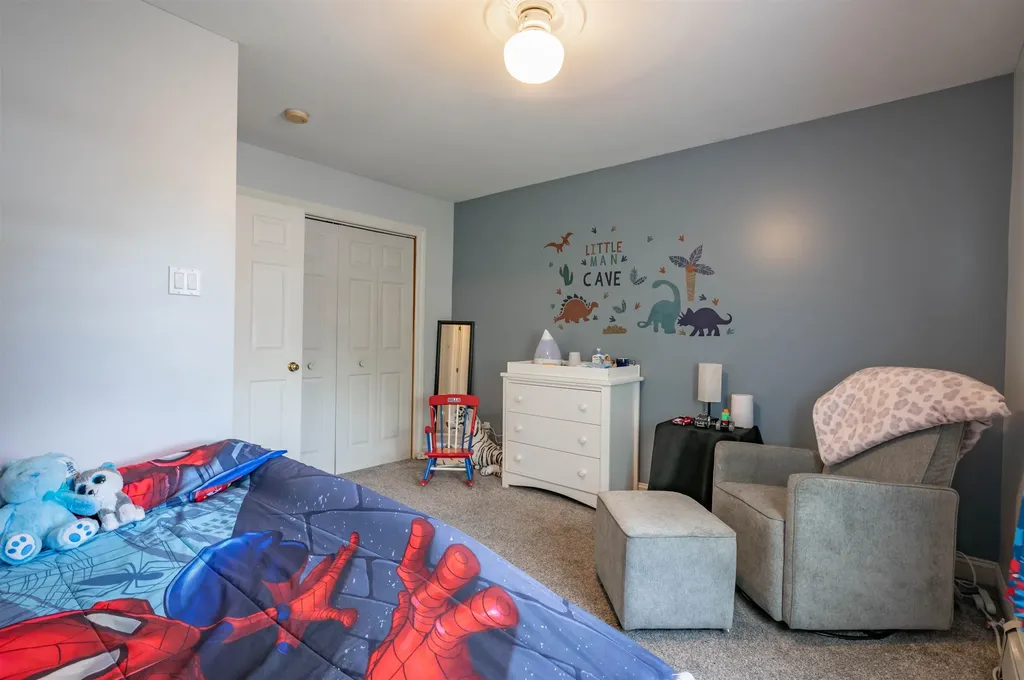 35 Colonial Drive Salem NH 03079