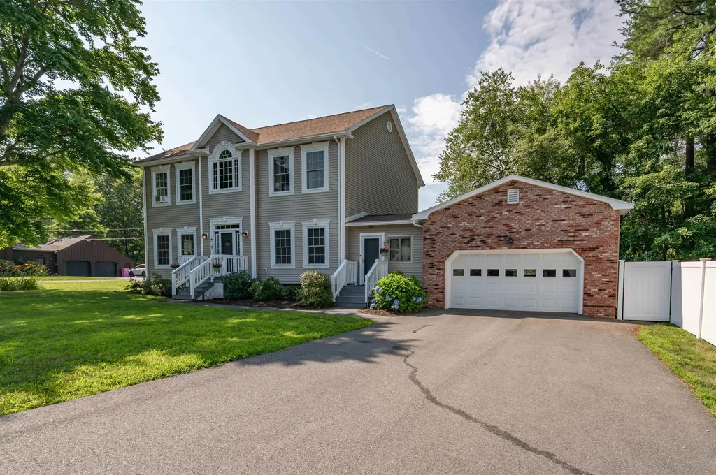 35 Colonial Drive Salem NH 03079