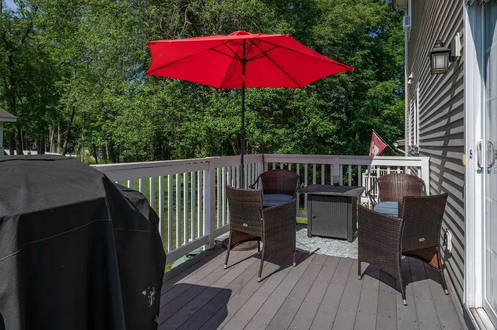 35 Colonial Drive Salem NH 03079