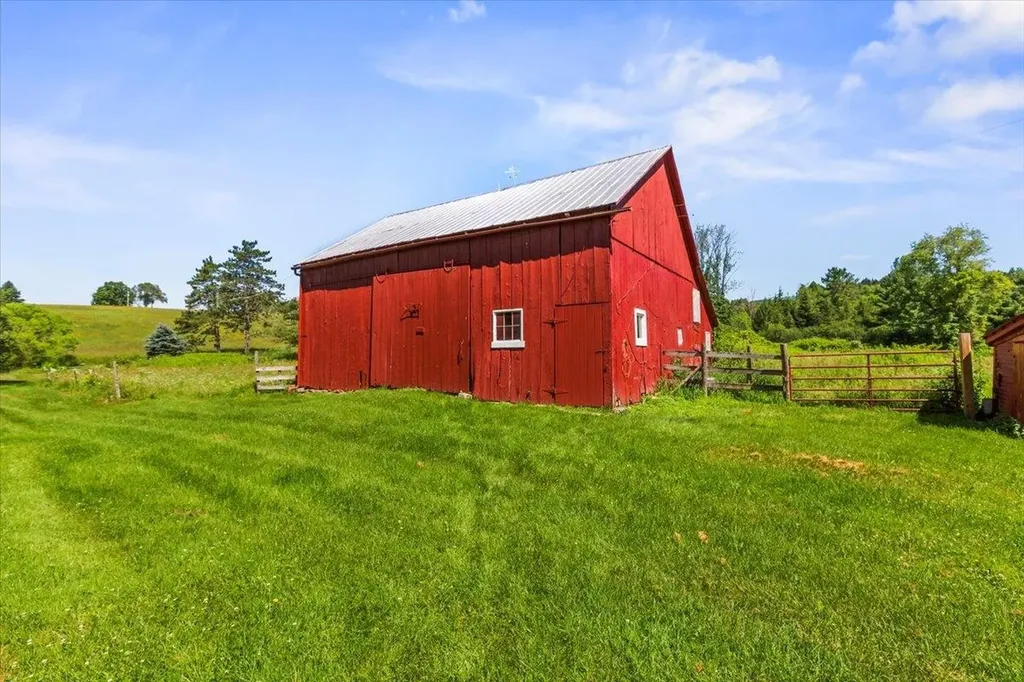 2 Cold Spring Road Shaftsbury VT 05257