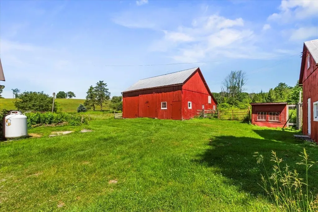2 Cold Spring Road Shaftsbury VT 05257
