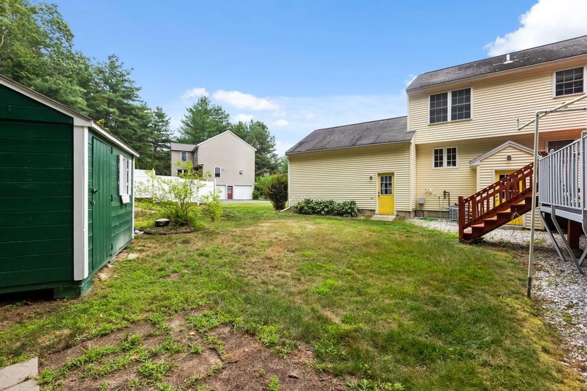 23 Magnolia Lane Derry NH 03038