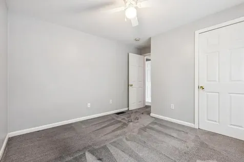 23 Magnolia Lane Derry NH 03038