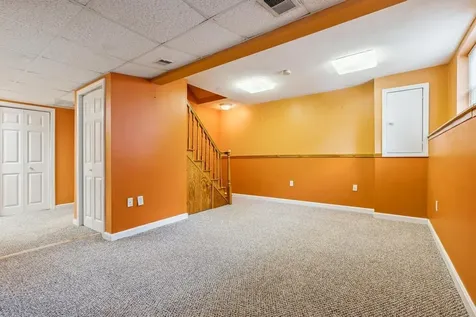 23 Magnolia Lane Derry NH 03038