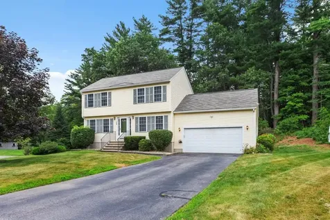 23 Magnolia Lane Derry NH 03038