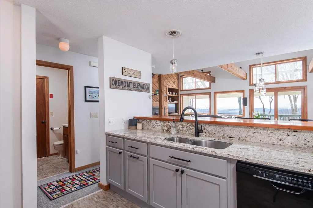 182 Okemo Trailside Extension Ludlow VT 05149