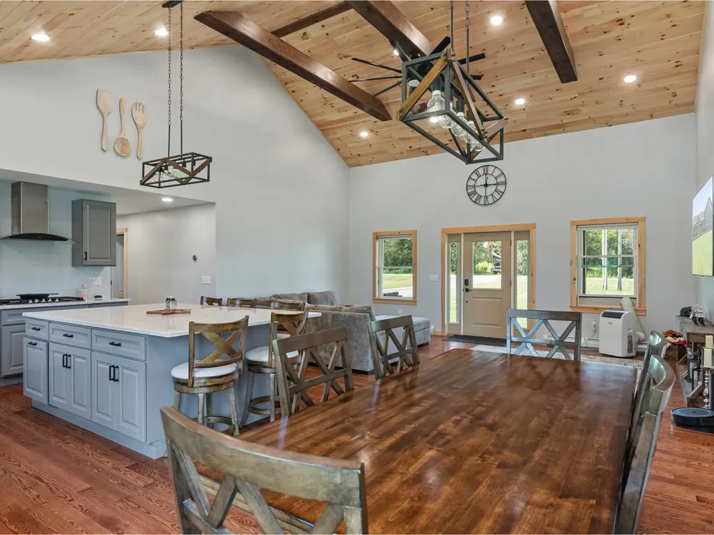 1803 Button Bay Road Ferrisburgh VT 05456