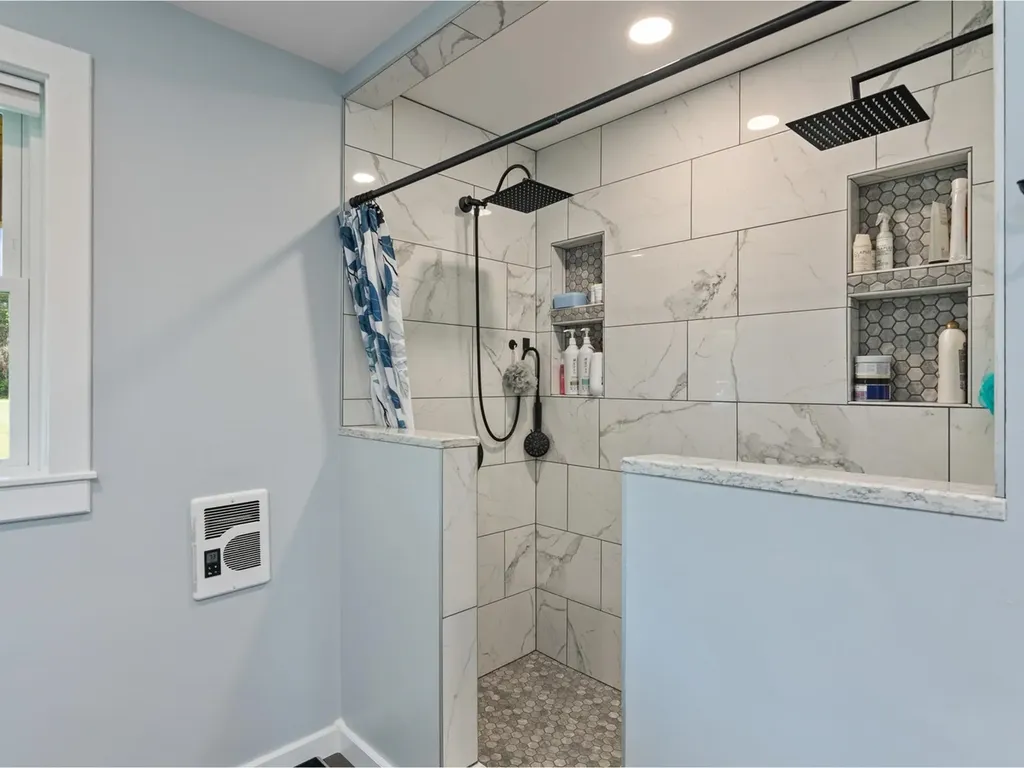 1803 Button Bay Road Ferrisburgh VT 05456