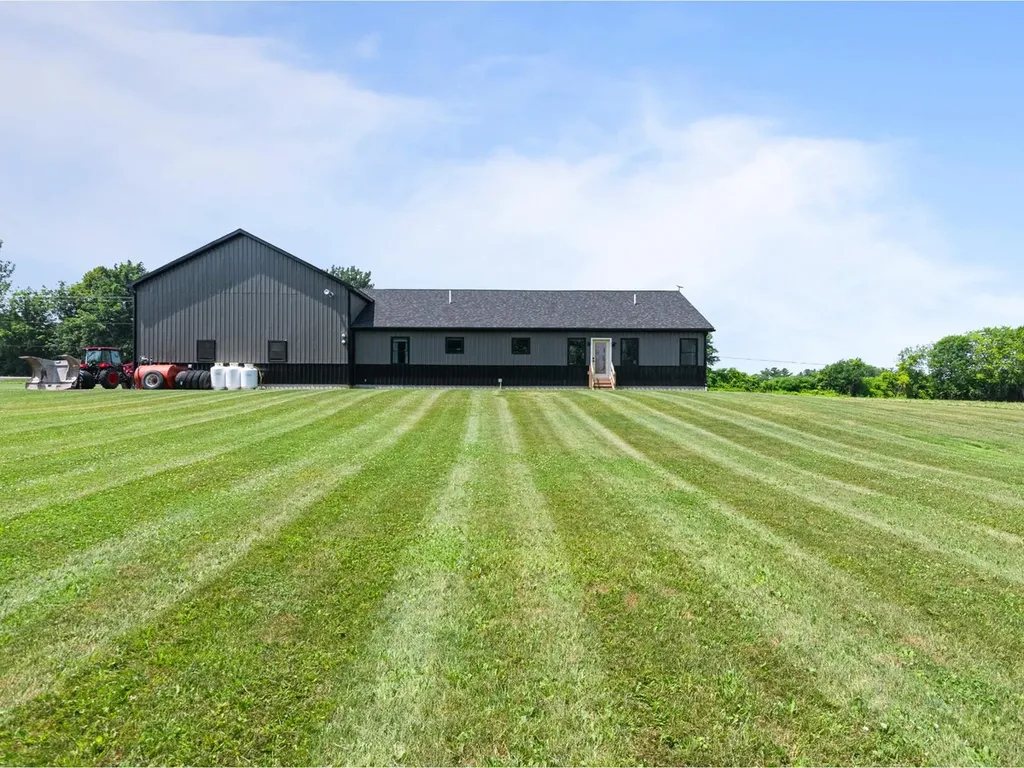 1803 Button Bay Road Ferrisburgh VT 05456