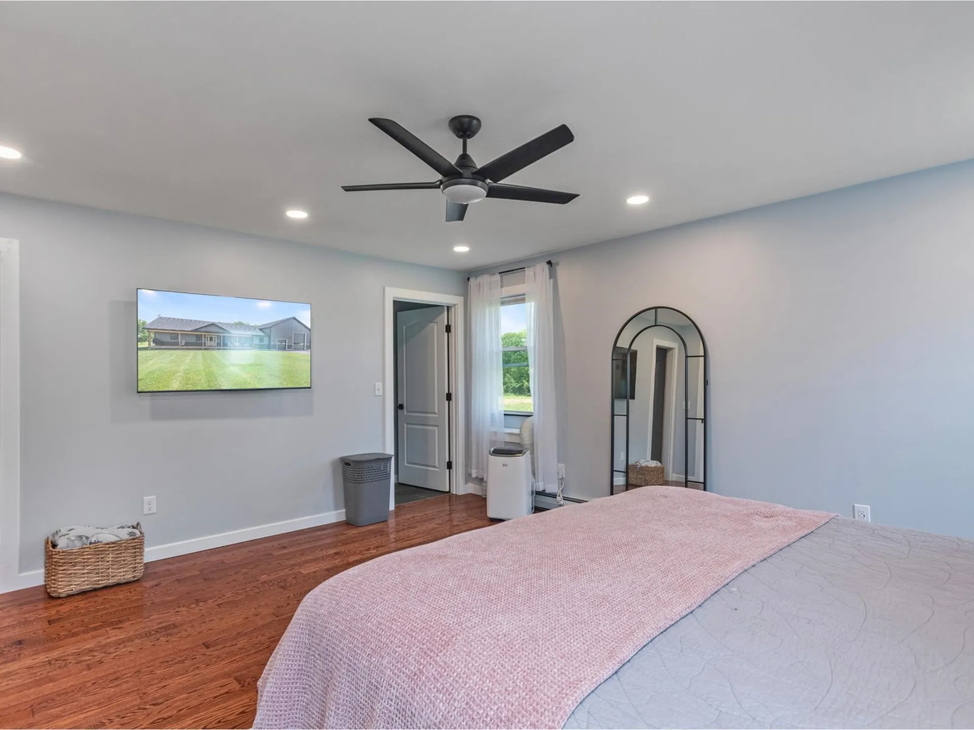 1803 Button Bay Road Ferrisburgh VT 05456