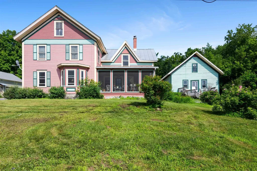 2814 Vt Route 105 Berkshire VT 05447